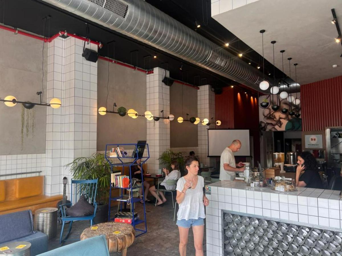 Gia Dormitory Hostel Tel Aviv Ngoại thất bức ảnh